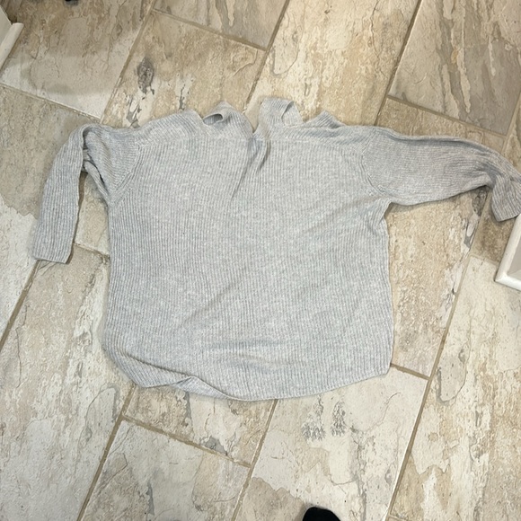 Express sweater - Picture 2 of 4